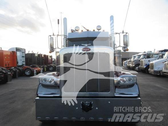 Peterbilt 389 Vilcēji