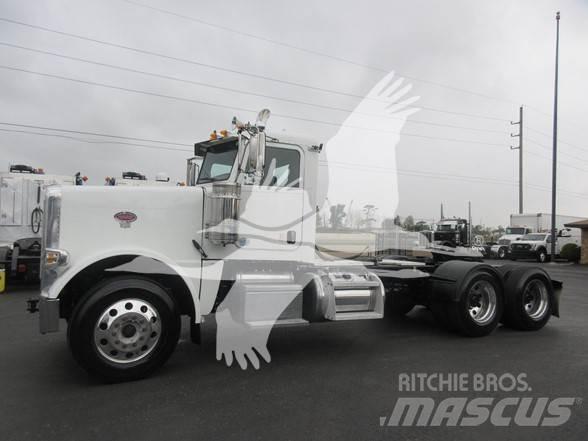 Peterbilt 389 Vilcēji