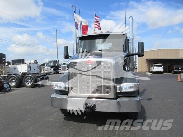 Peterbilt 567 Vilcēji