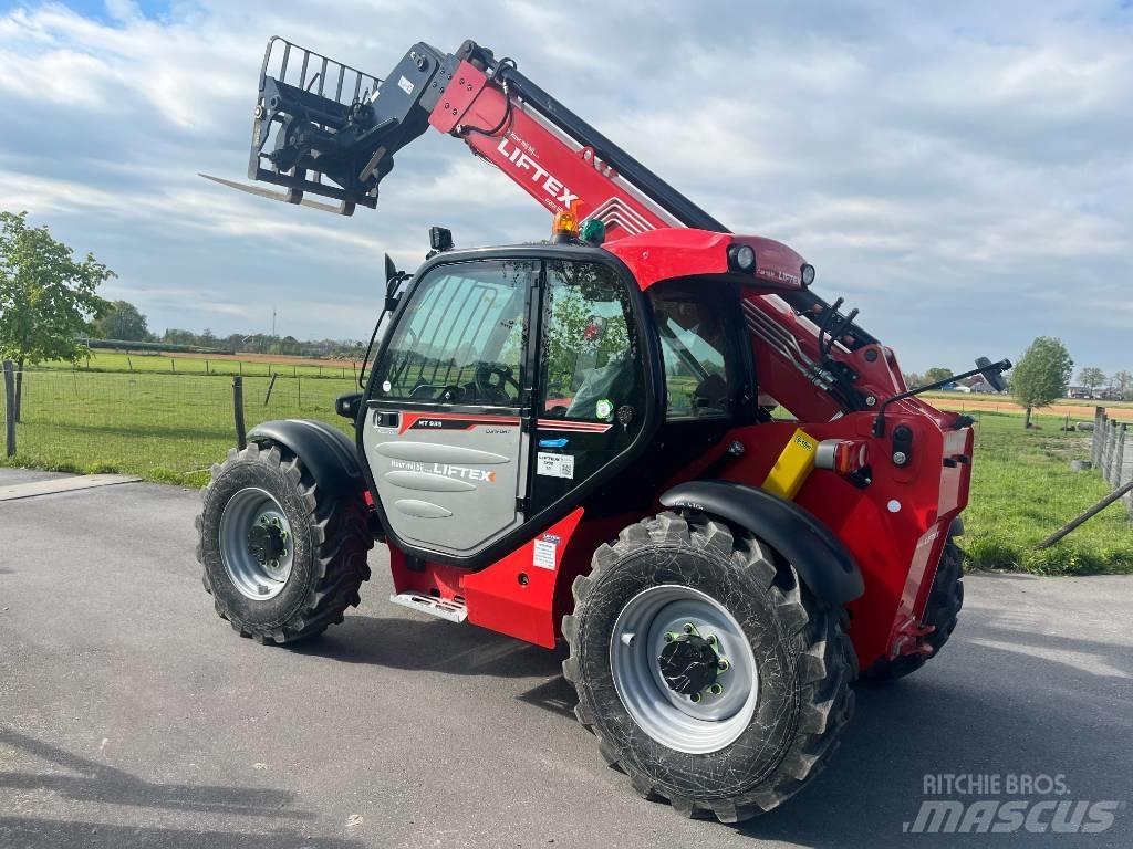 Manitou 933 Teleskopiskie manipulatori