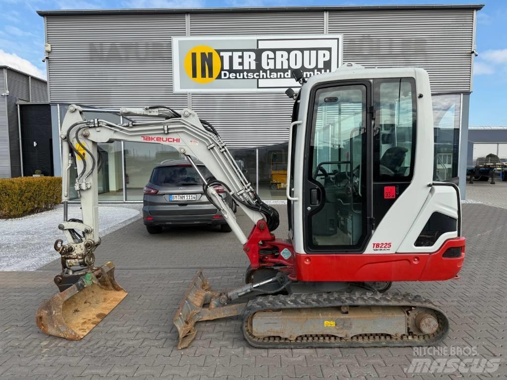 Takeuchi TB 225 V3 Mini ekskavatori < 7 t