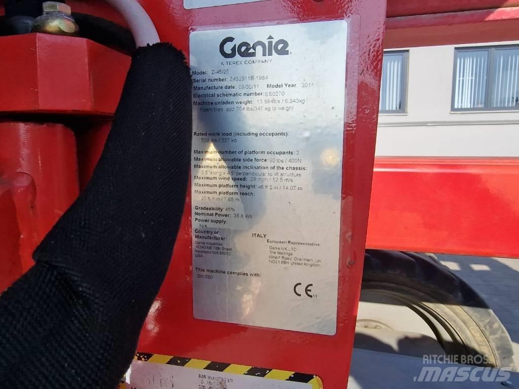 Genie Z 45/25 Strēles pacēlāji