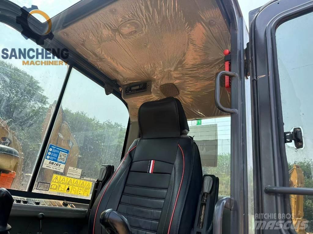 Doosan DX 60 Kāpurķēžu ekskavatori