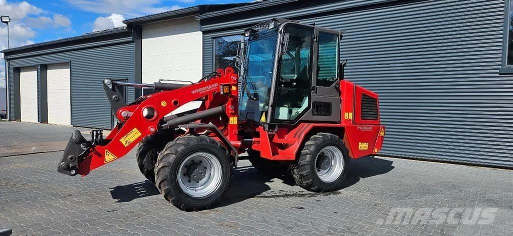 Weidemann 4204 Iekrāvēji uz riteņiem
