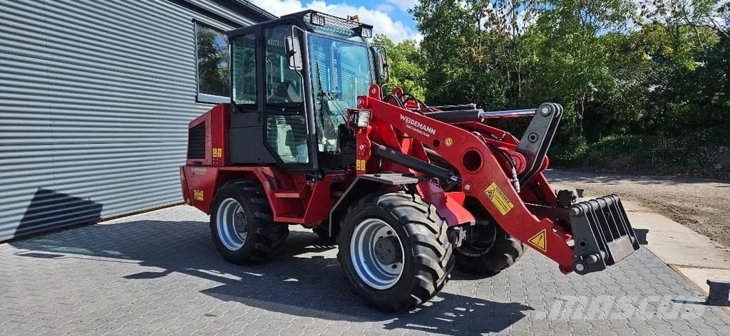 Weidemann 4204 Iekrāvēji uz riteņiem