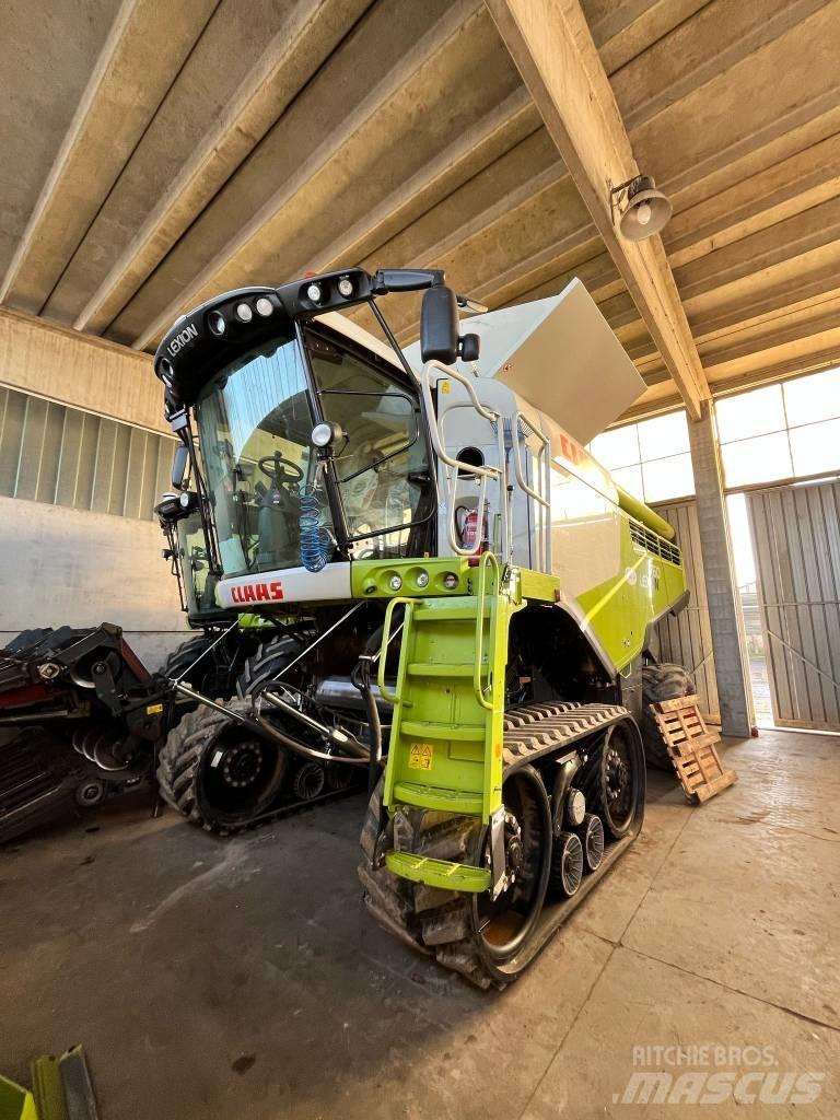 CLAAS Lexion 760 TT Ražas novākšanas kombaini