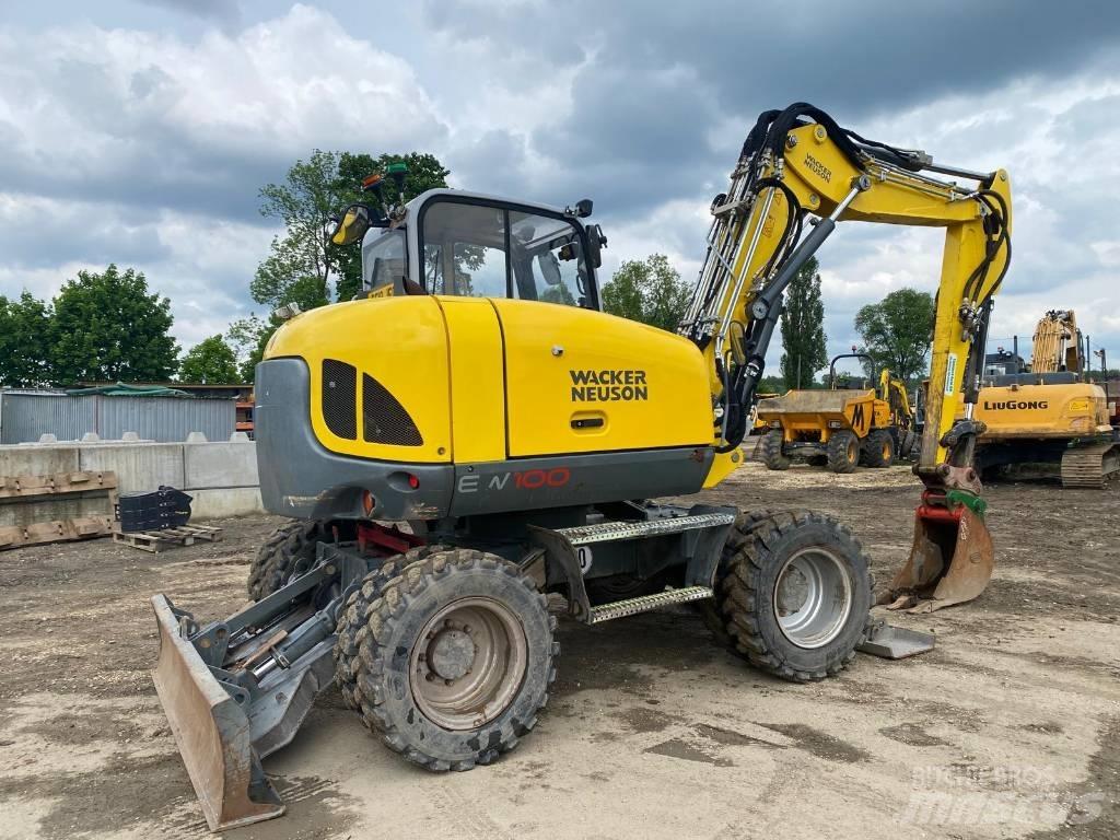 Wacker Neuson EW 100 Ekskavatori uz riteņiem