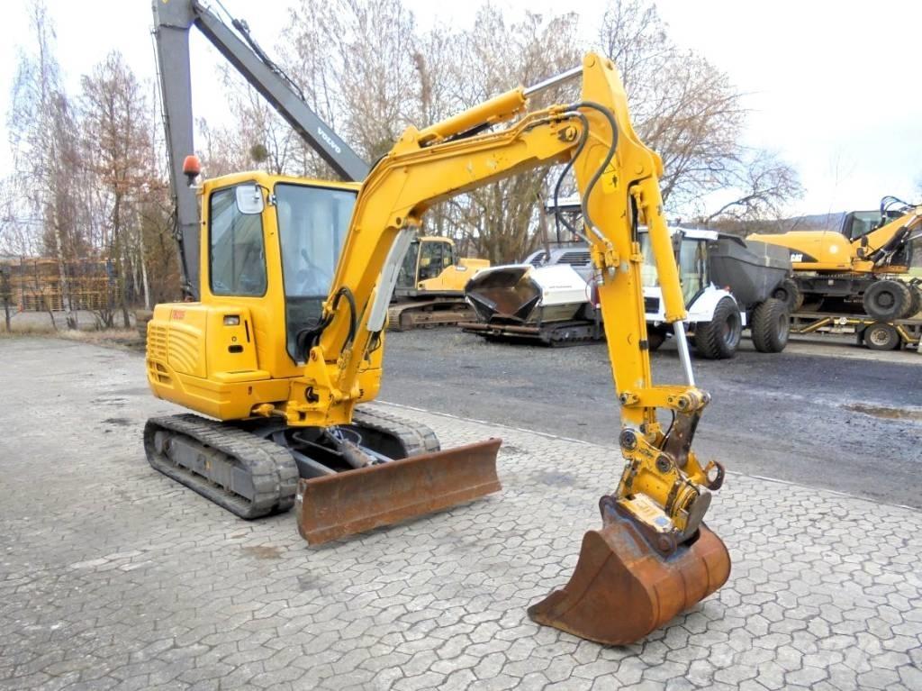 Takeuchi TB 235 Mini ekskavatori < 7 t