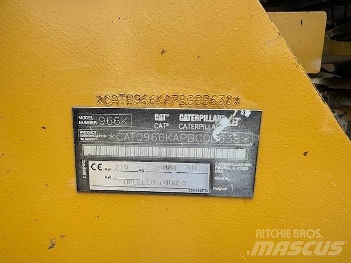 CAT 966K Iekrāvēji uz riteņiem