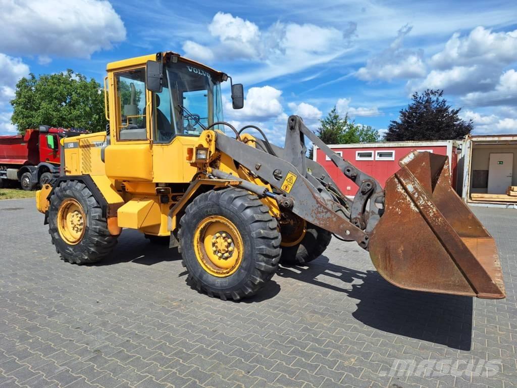 Volvo L 50 D Iekrāvēji uz riteņiem