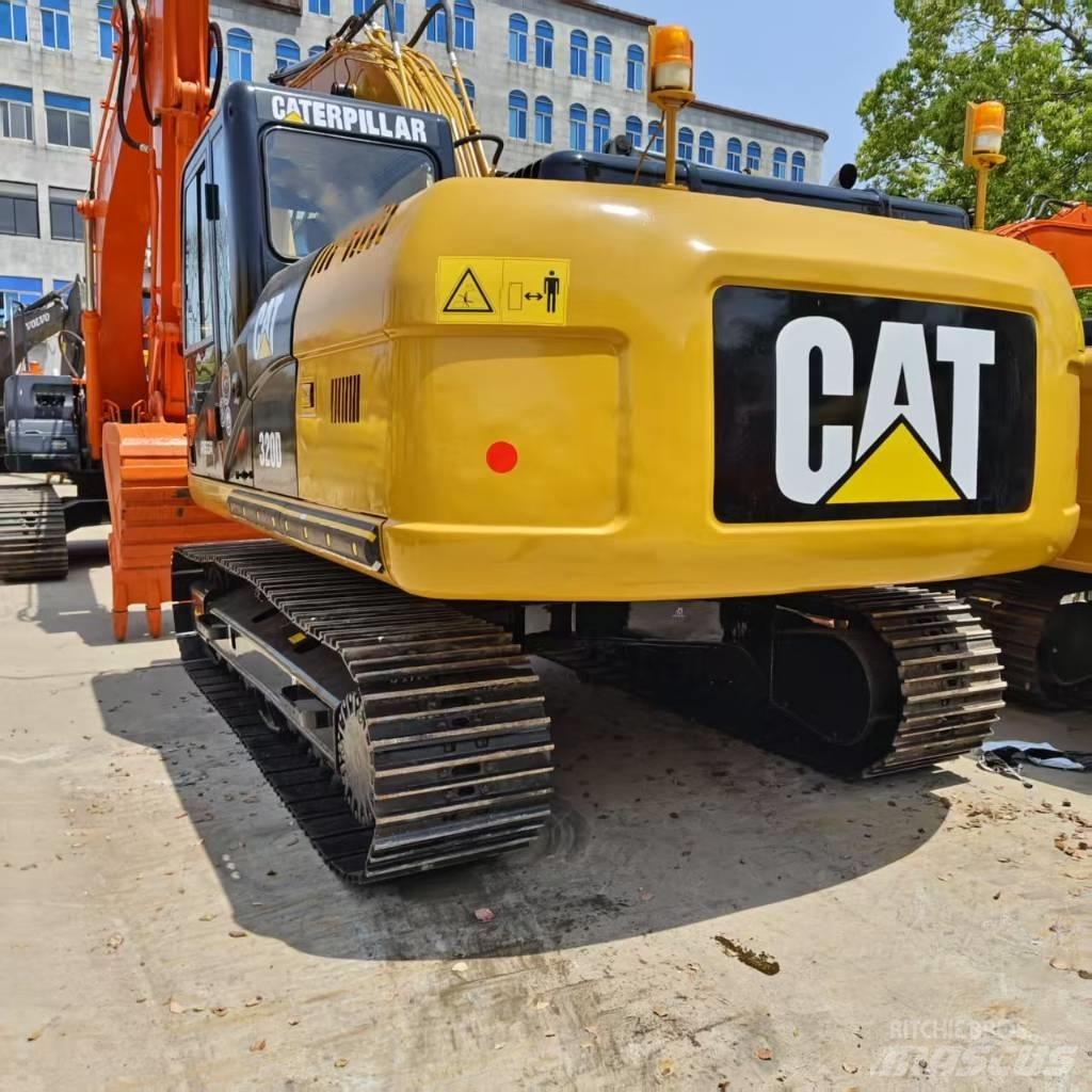 CAT 320 D Kāpurķēžu ekskavatori