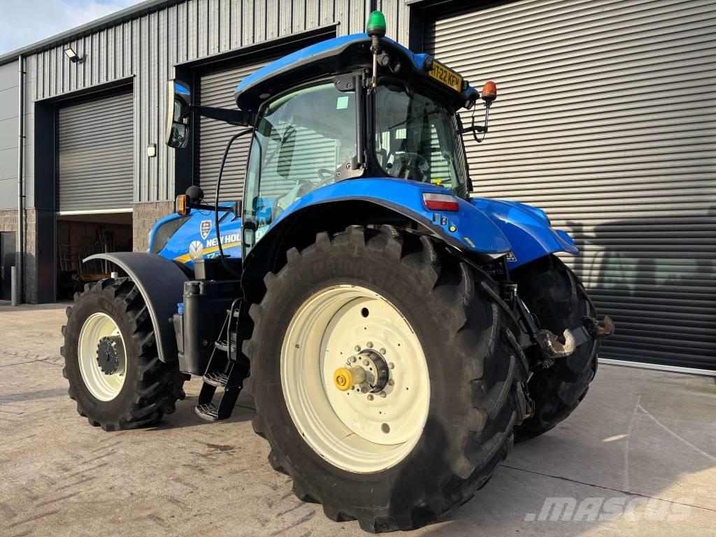 New Holland T 7.245 Traktori