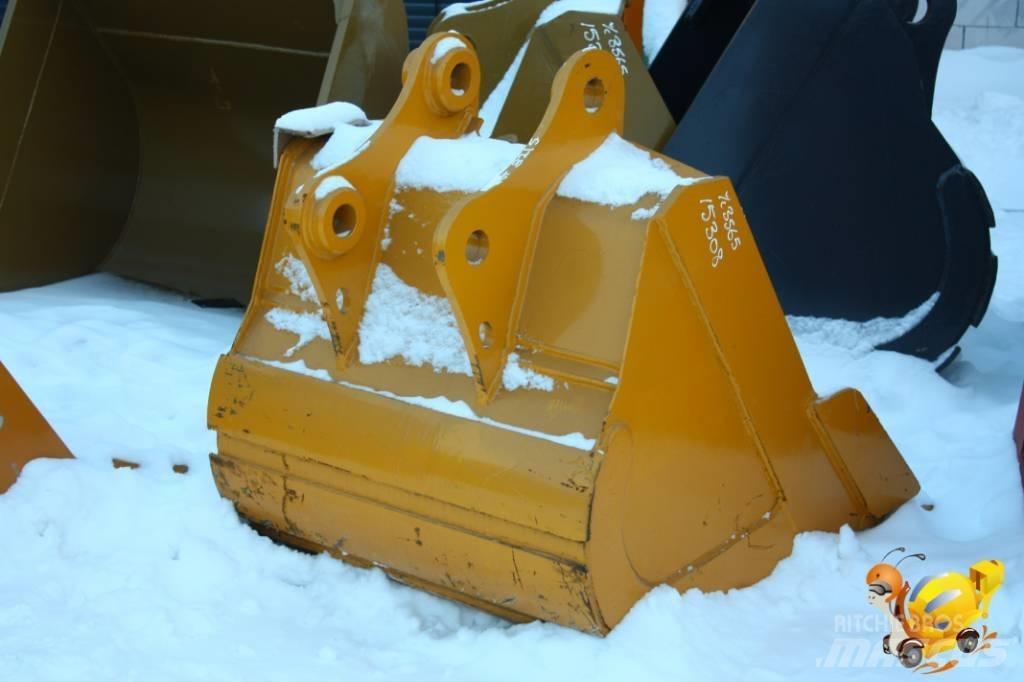 Komatsu PC 200 - 42` Kausi