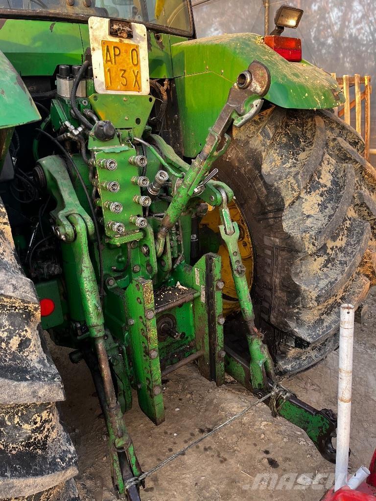 John Deere 7810 Traktori