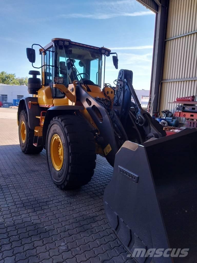 Volvo L 90 H Iekrāvēji uz riteņiem