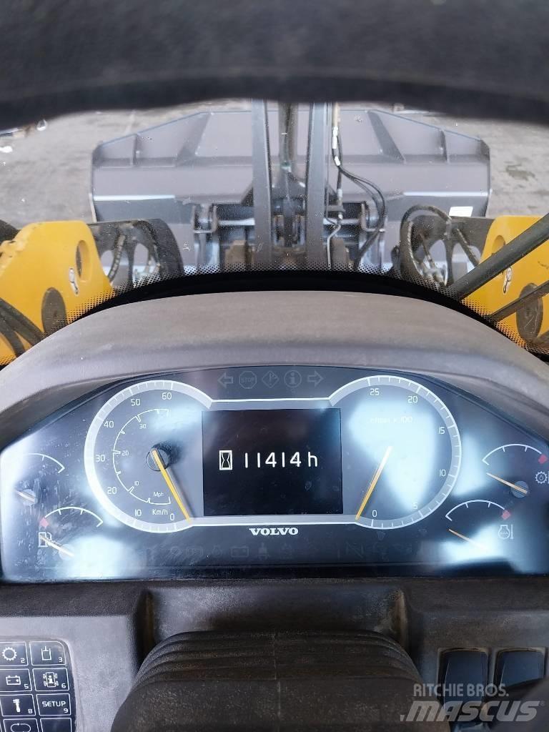 Volvo L 90 H Iekrāvēji uz riteņiem