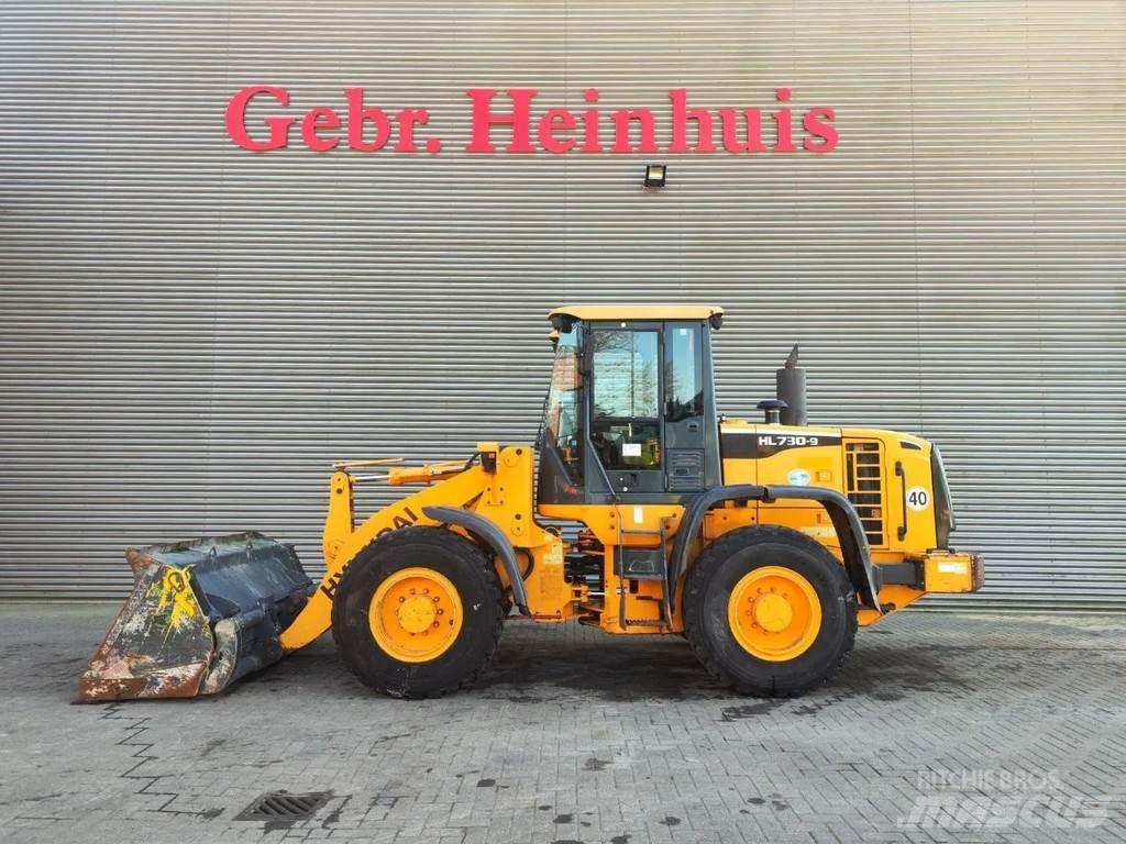 Hyundai HL 730-9 Iekrāvēji uz riteņiem