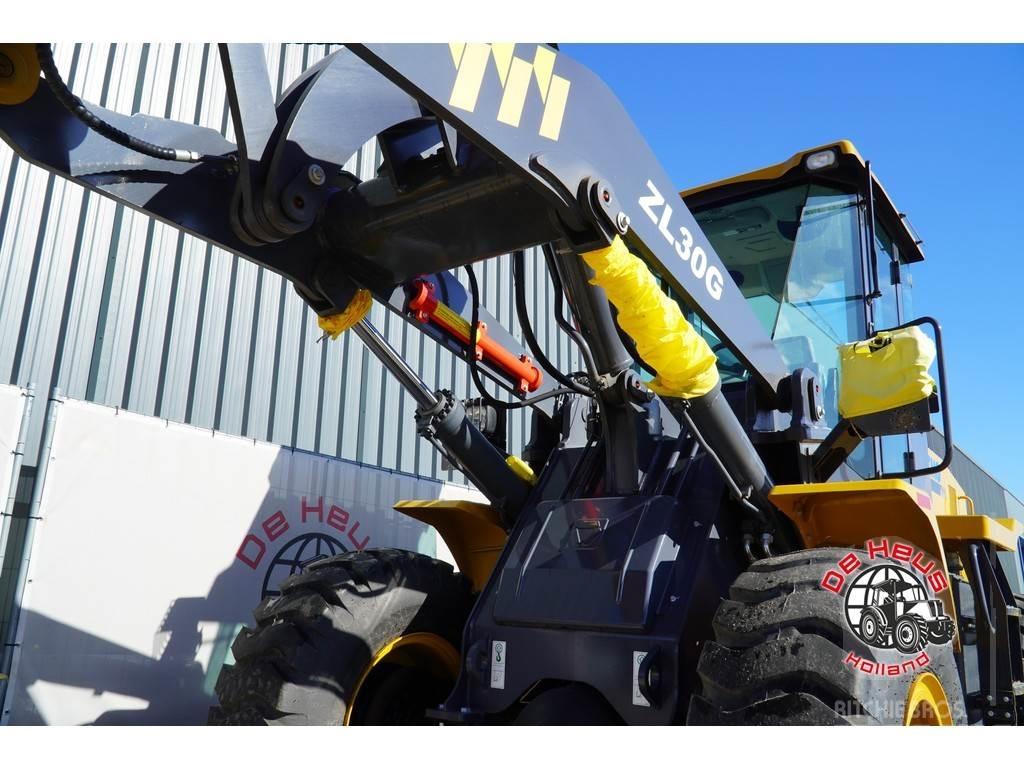 XCMG ZL30G Iekrāvēji uz riteņiem