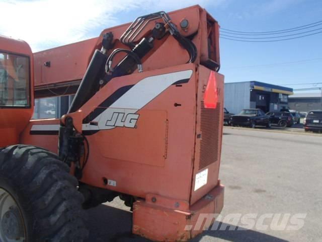 SkyTrak 10054 Teleskopiskie manipulatori