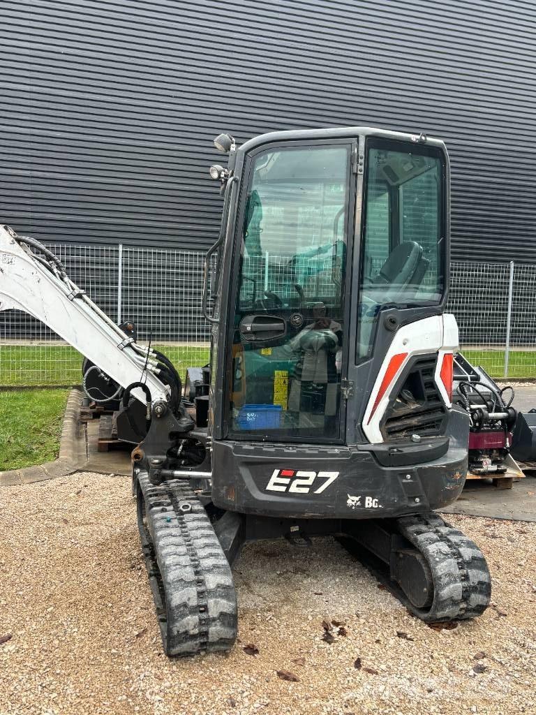 Bobcat E 27 Mini ekskavatori < 7 t