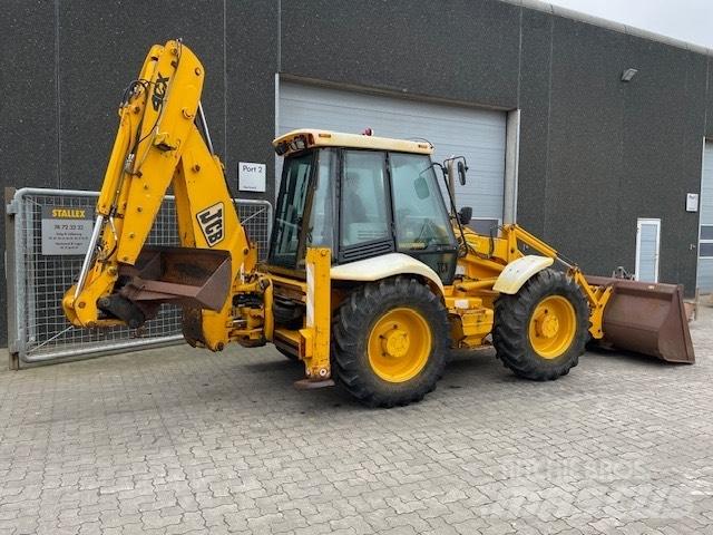 JCB 4CX Ekskavatori-iekrāvēji