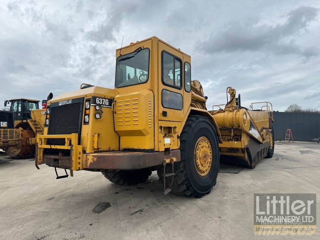 CAT 637G Skrēperi