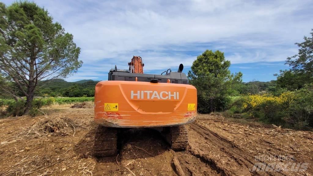 Hitachi ZX350LCN Kāpurķēžu ekskavatori