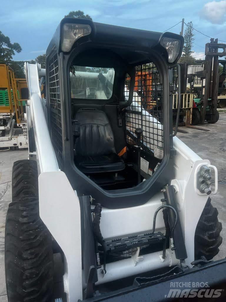 Bobcat S570 Lietoti riteņu kompaktiekrāvēji