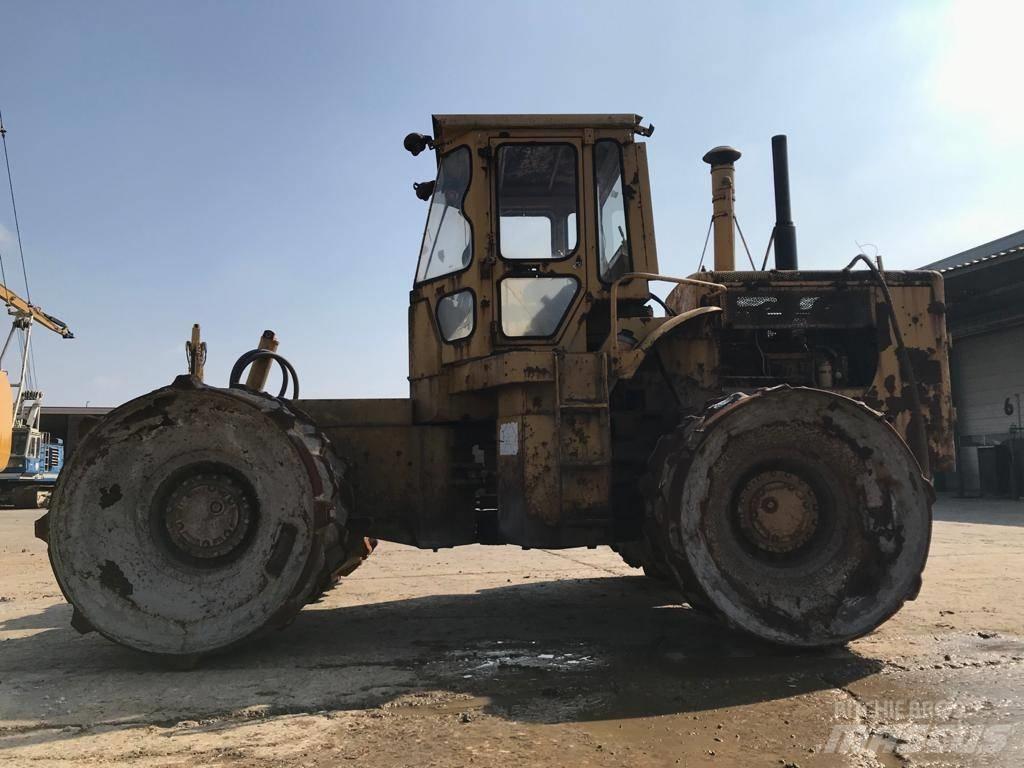 CAT 815 Augsnes blīvētāji