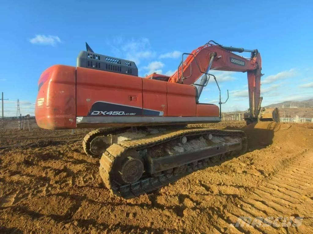 Doosan DX 450 LC-9 Amfībijas tipa ekskavatori