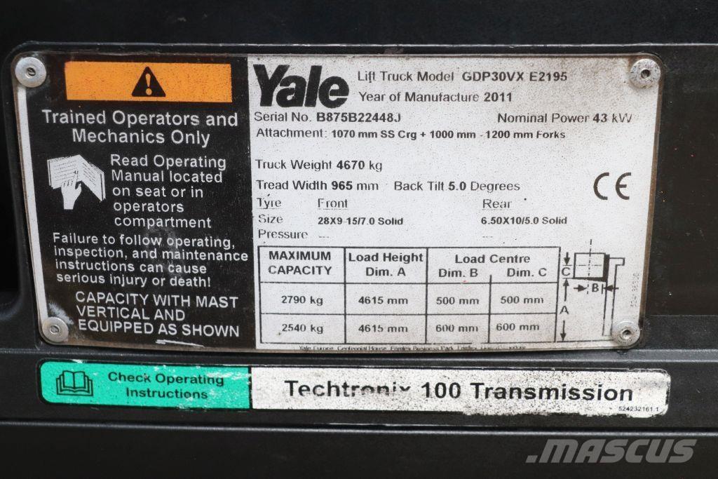 Yale GDP30VX Tehnika ar dīzeļa dzinēju