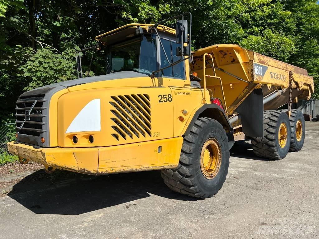 Volvo A 30 D Artikulētie pašizgāzēji