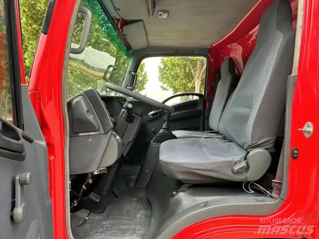 Isuzu ELF Pilsētas atkritumvedēji
