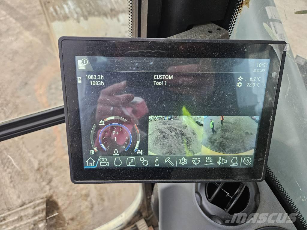 Liebherr R924 LC Kāpurķēžu ekskavatori