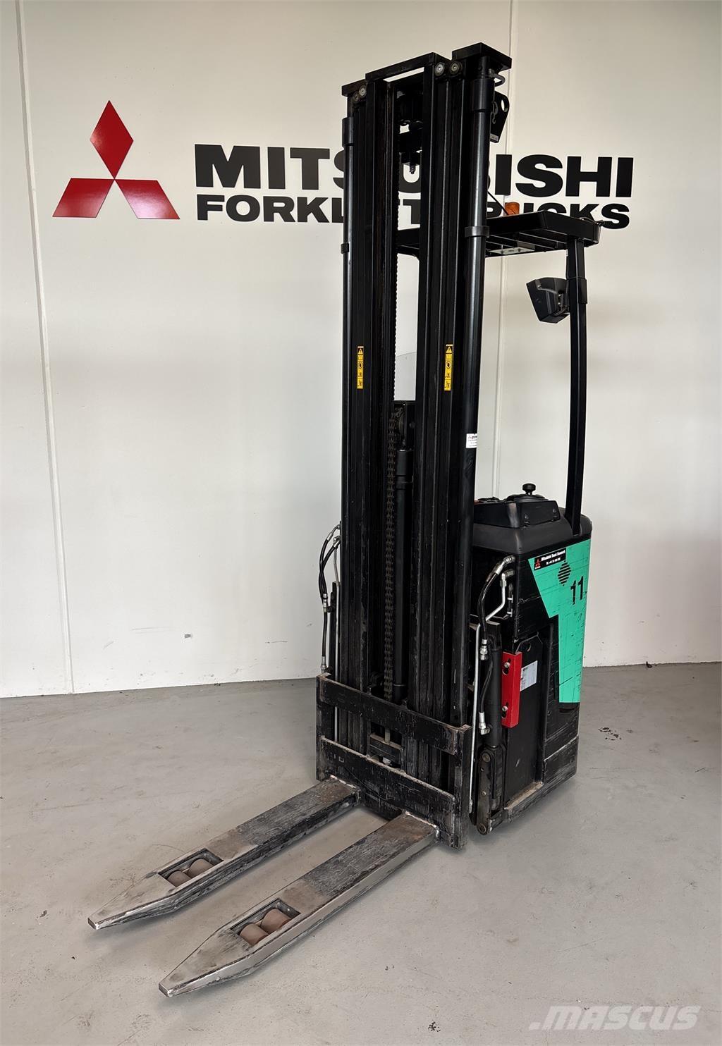 Mitsubishi SBR16N Pašgājēji krautnētāji