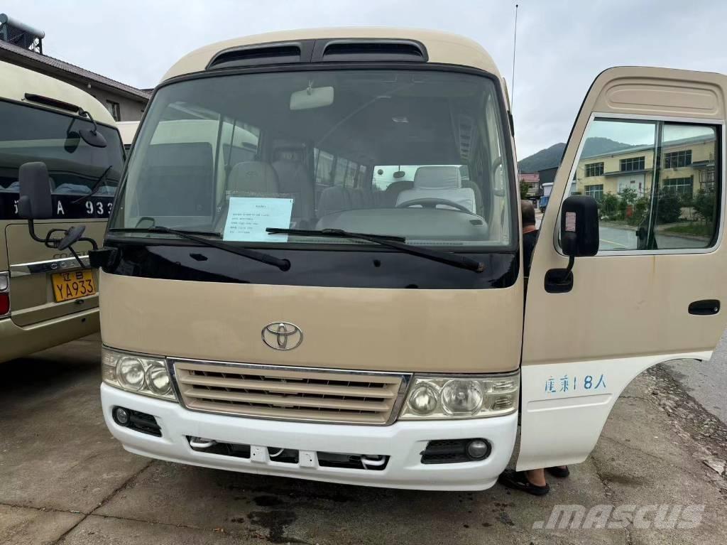 Toyota Coaster Bus Mikroautobusi