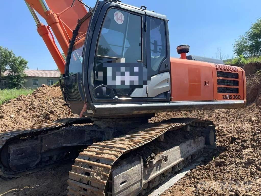 Hitachi ZX 360 Kāpurķēžu ekskavatori