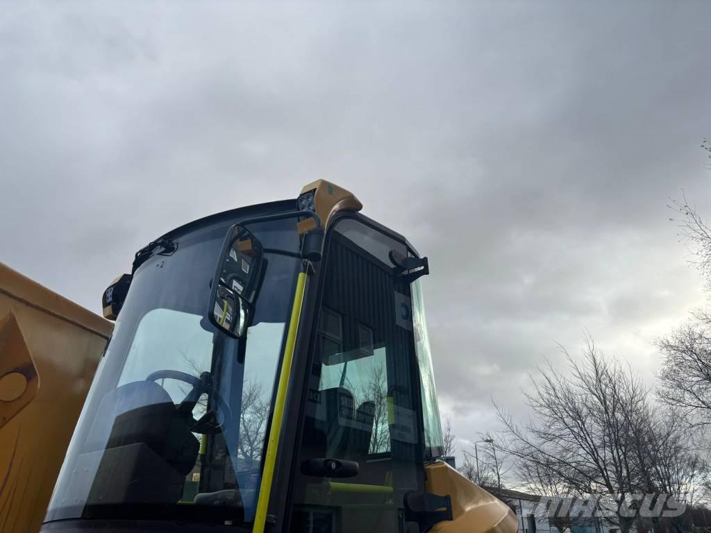 Mecalac 6 SMDX Mini pašizgāzēji