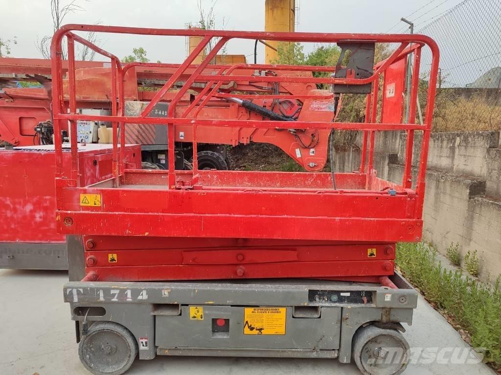 Haulotte Compact 10 Šķerveida pacēlāji