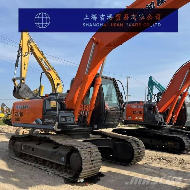 Hitachi ZX 160 Kāpurķēžu ekskavatori