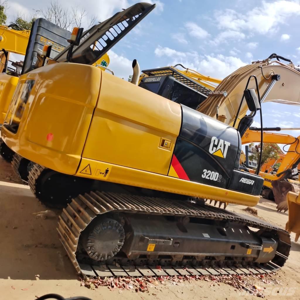 CAT 320 D Kāpurķēžu ekskavatori