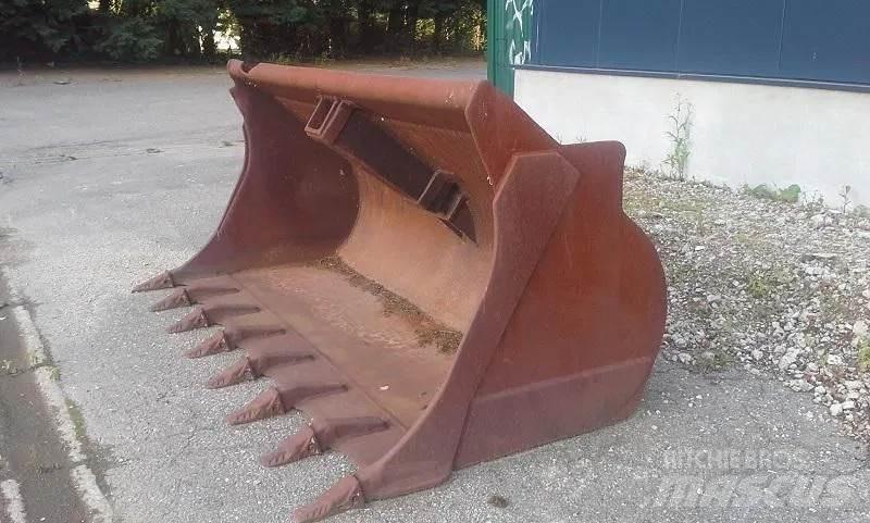  VOOR BANDENLADER Kausi