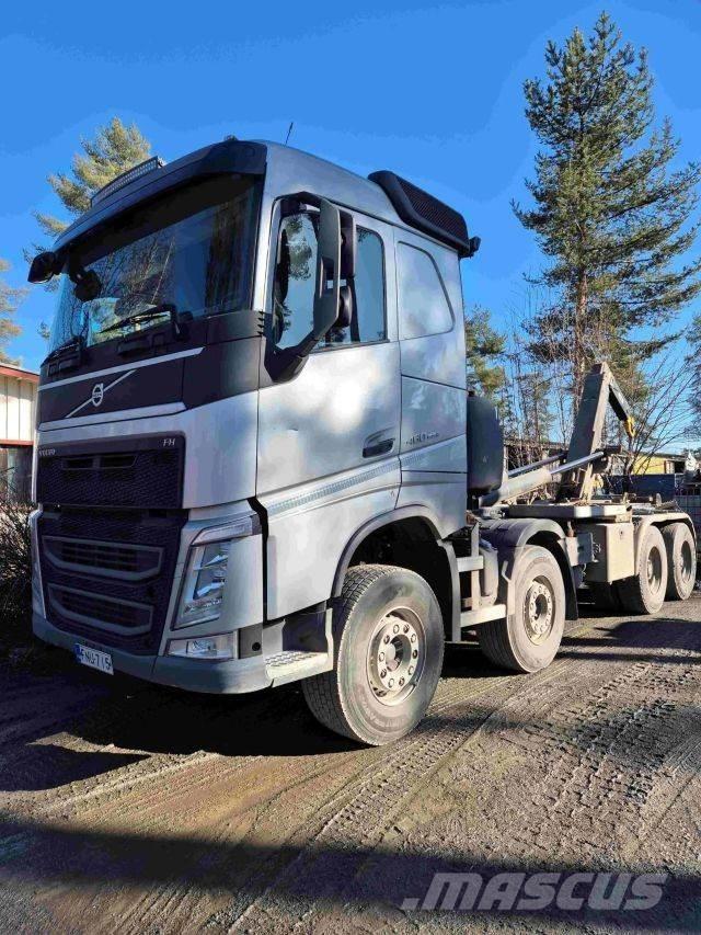 Volvo FH460 Treileri ar āķi