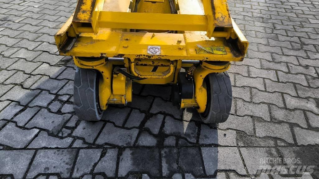 JLG 1930 ES Šķerveida pacēlāji