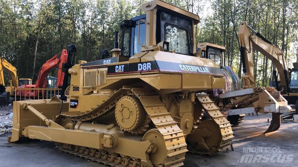 CAT D 8 R Kāpurķēžu buldozeri