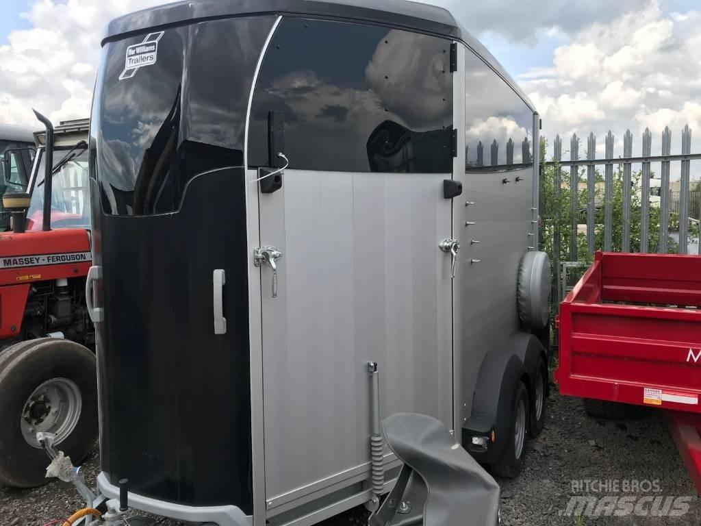 Ifor Williams HBX511 Citas piekabes
