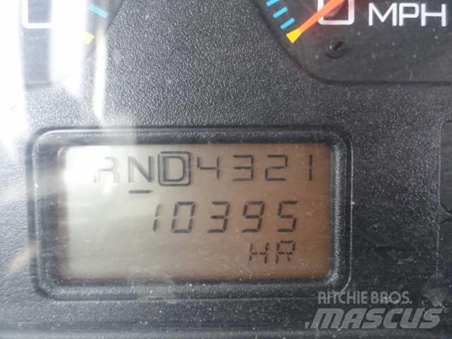 International 7500 Kombinētās vakumsūkņa mašīnas