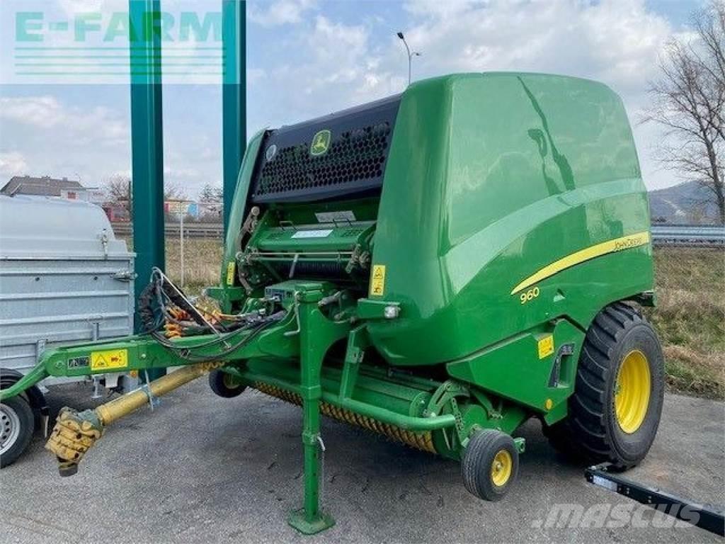 John Deere 960 Ķīpu preses