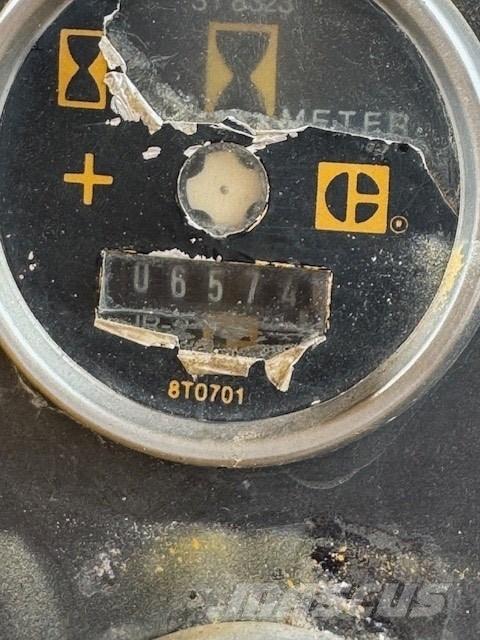 CAT D 6 D Kāpurķēžu buldozeri
