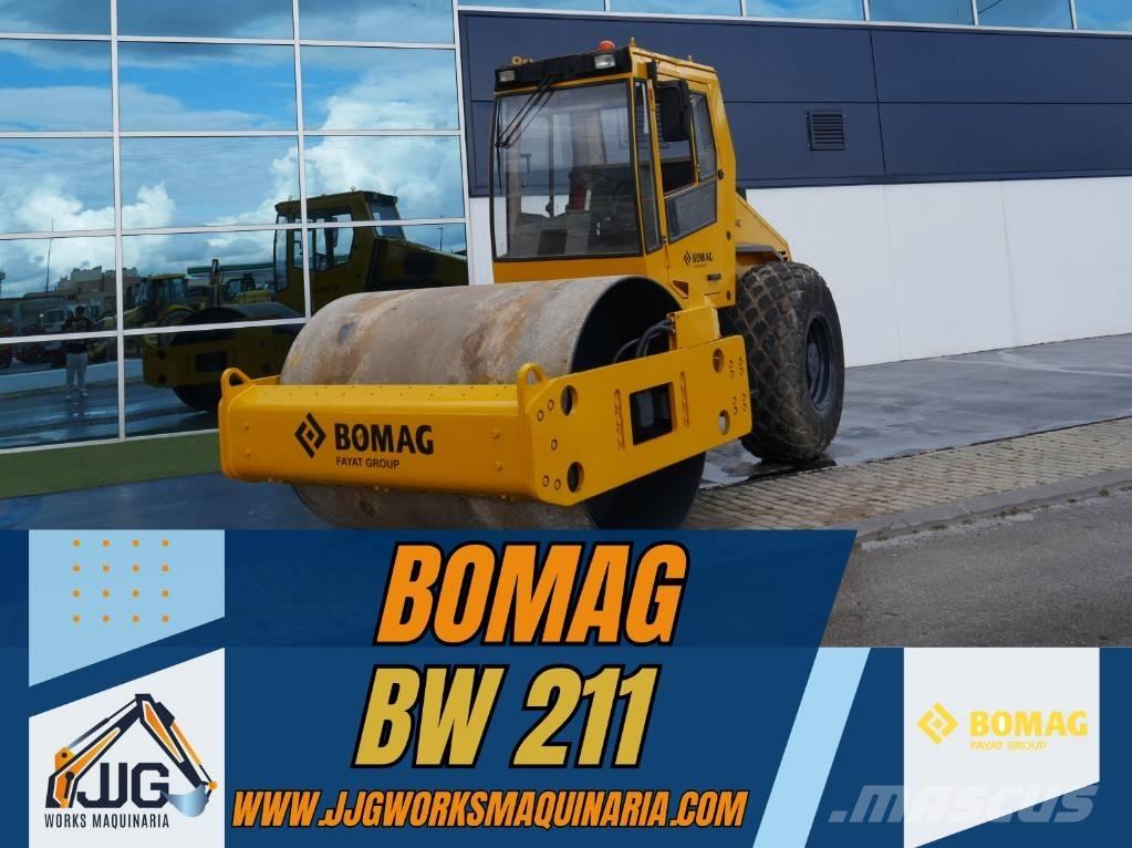 Bomag BW 211 D-4 Divvalču grunts veltņi